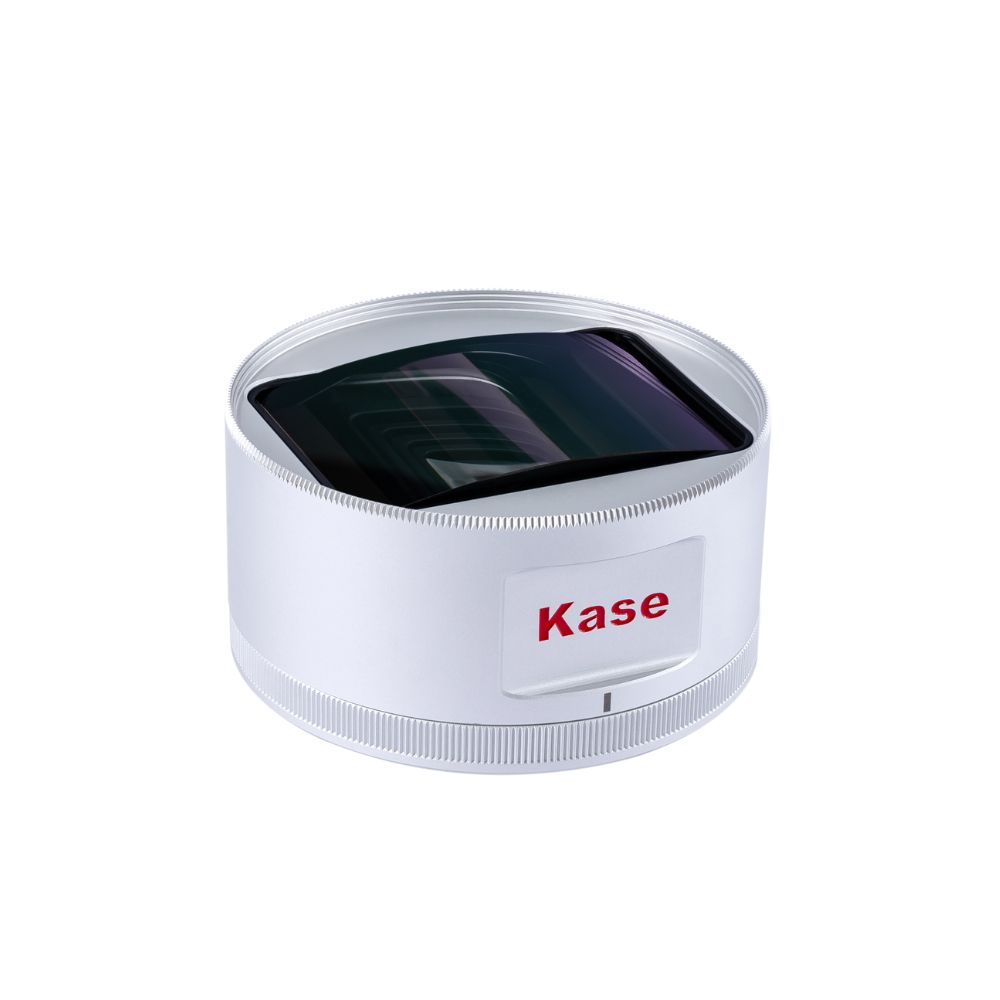 Obiektyw anamorficzny do smartfona 1,55x z niebieską flarą Obiektyw anamorficzny do smartfona 1,55x z niebieską flarą