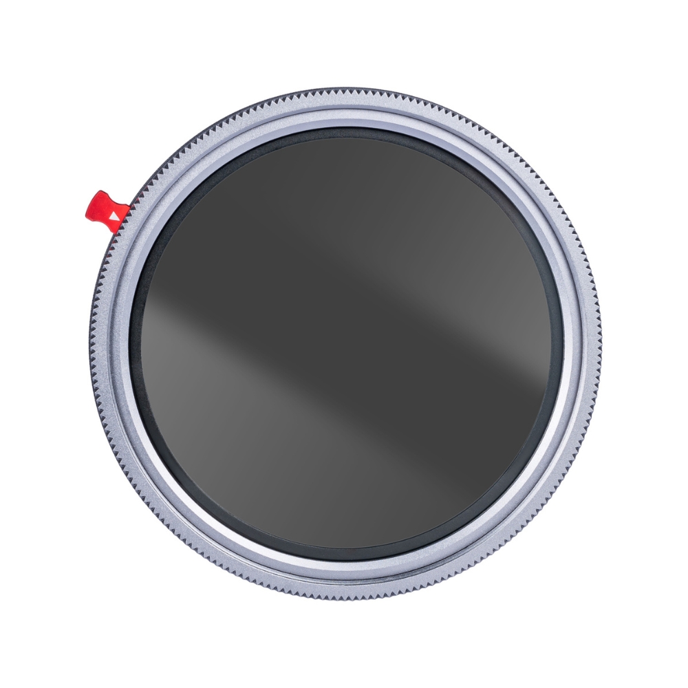 Zmienny filtr ND Vario z filtrem polaryzacyjnym 1,5-8 stopni wraz z przykręcaną pokrywką obiektywu Zmienny filtr ND Vario z filtrem polaryzacyjnym 1,5-8 stopni wraz z przykręcaną pokrywką obiektywu