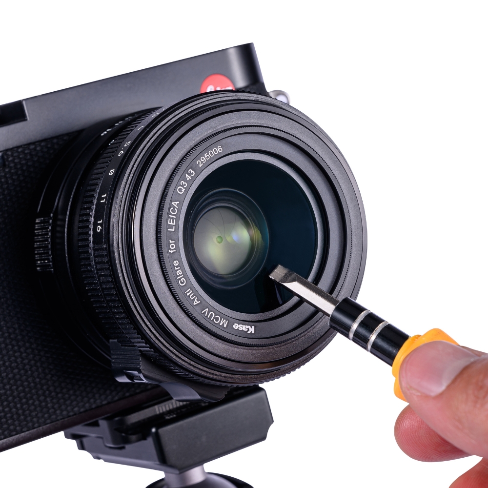 Protective filter for Leica Q3 MCUV for screwing in Protective filter for Leica Q3 MCUV for screwing in