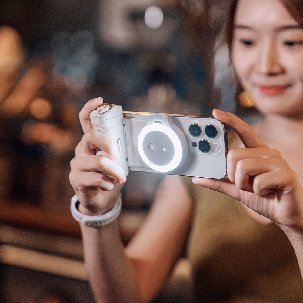 PGYTECH MagGlow smartphone ring light PGYTECH MagGlow smartphone ring light