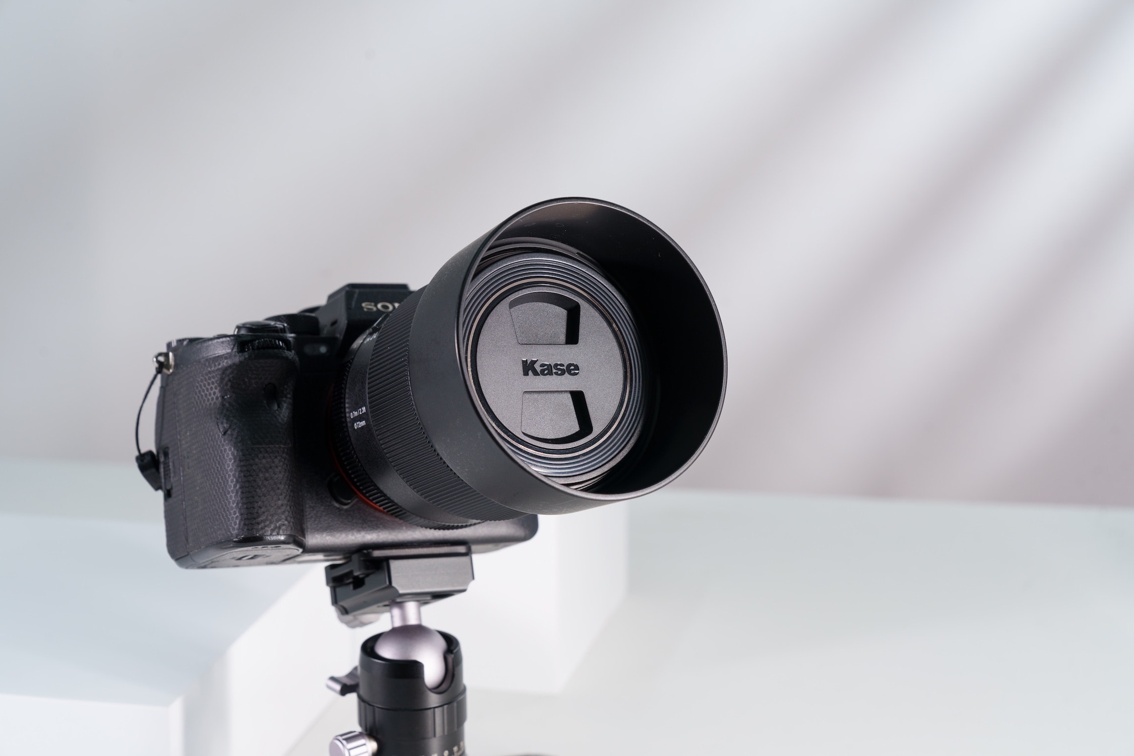 KW Revolution Magnetic Lens Cap Set incl. Inlaid Adapter Ring