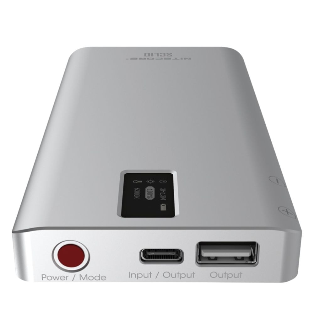Nitecore SCL10, lampada per fotocamera con power bank integrato